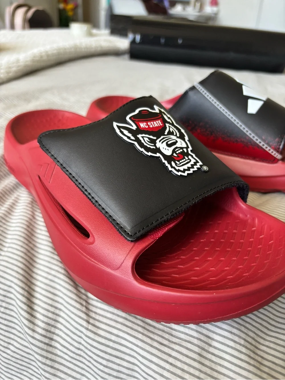 Adidas Size 10 Men’s 11 WMNS Light Blaze Slide NC State Wolfpack New No Box